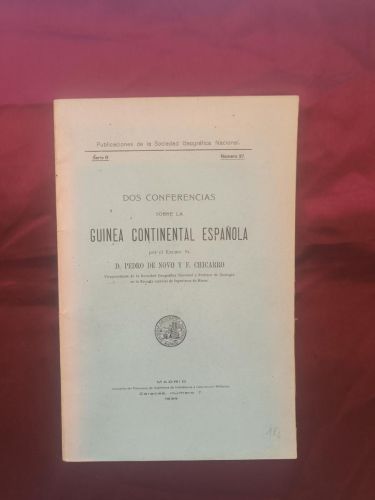 Dos conferencias sobre la Guinea Continental Española.